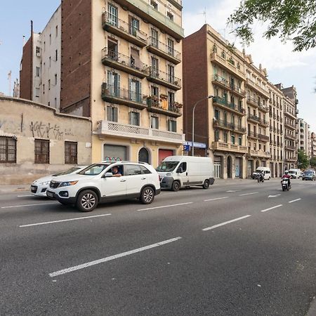 Housalia Sagrada Familia Barcelona Eksteriør billede